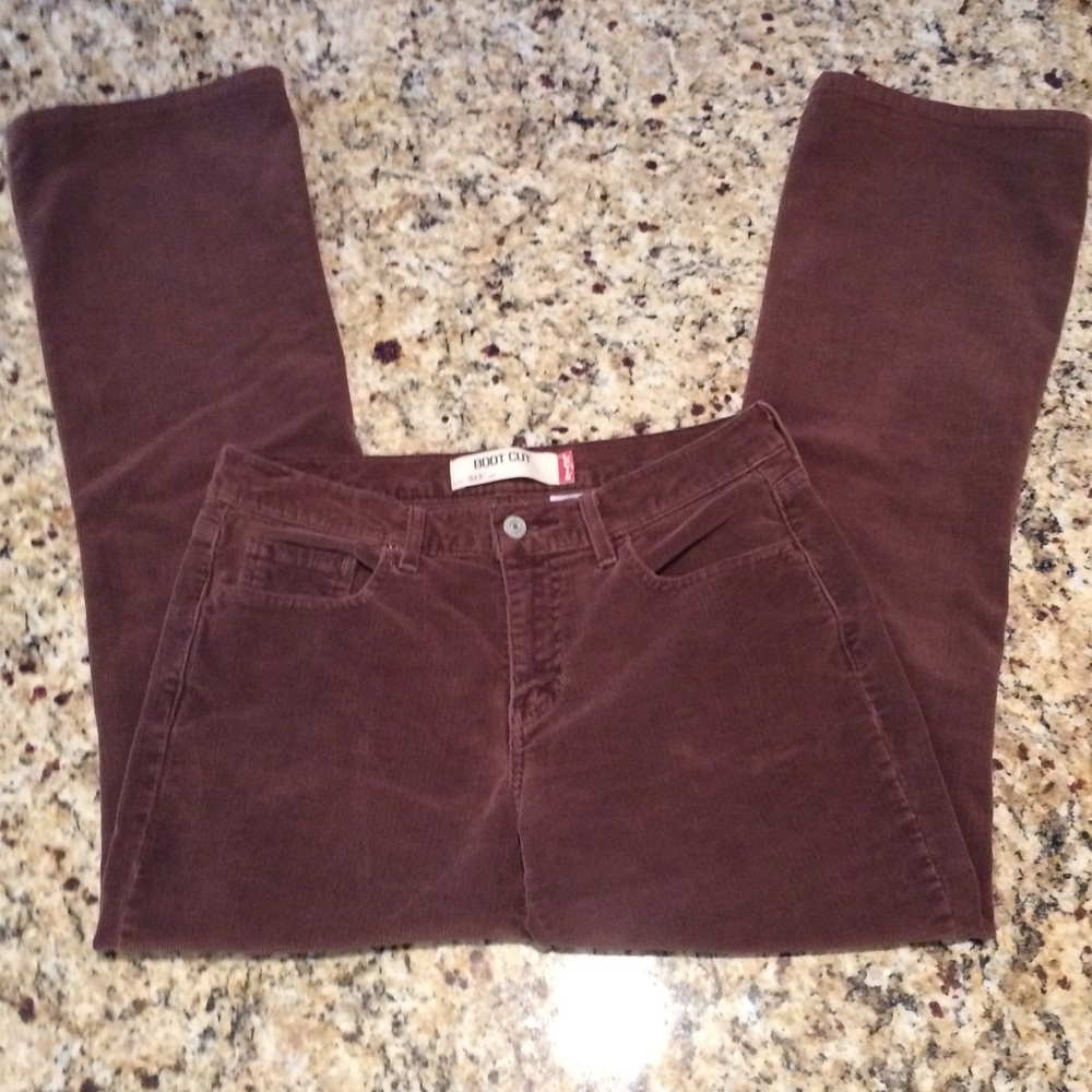 Levi’s Boot Cut 515 Size 8M Jeans